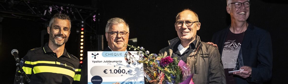 Nijmeegse wijkagent zorgmijders winnaar van de Ypsilon Jubileumprijs